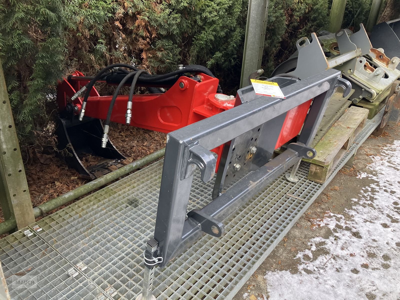 Ladeschaufel des Typs Sonstige Baggerarm für Hoflader, Gebrauchtmaschine in Burgkirchen (Bild 4)