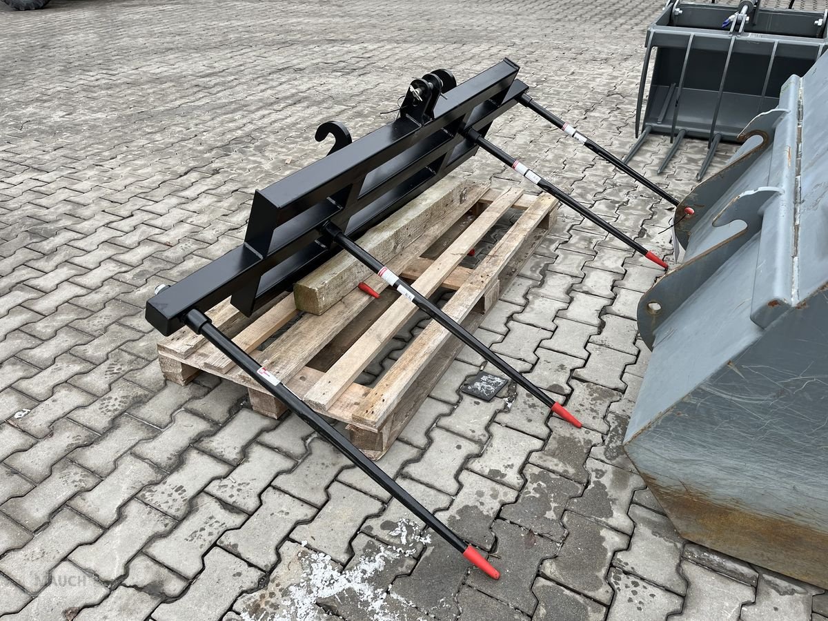 Ladeschaufel des Typs Sonstige Ballenspies auf Rahmen Weidemann & Dreipunkt, Neumaschine in Burgkirchen (Bild 4)