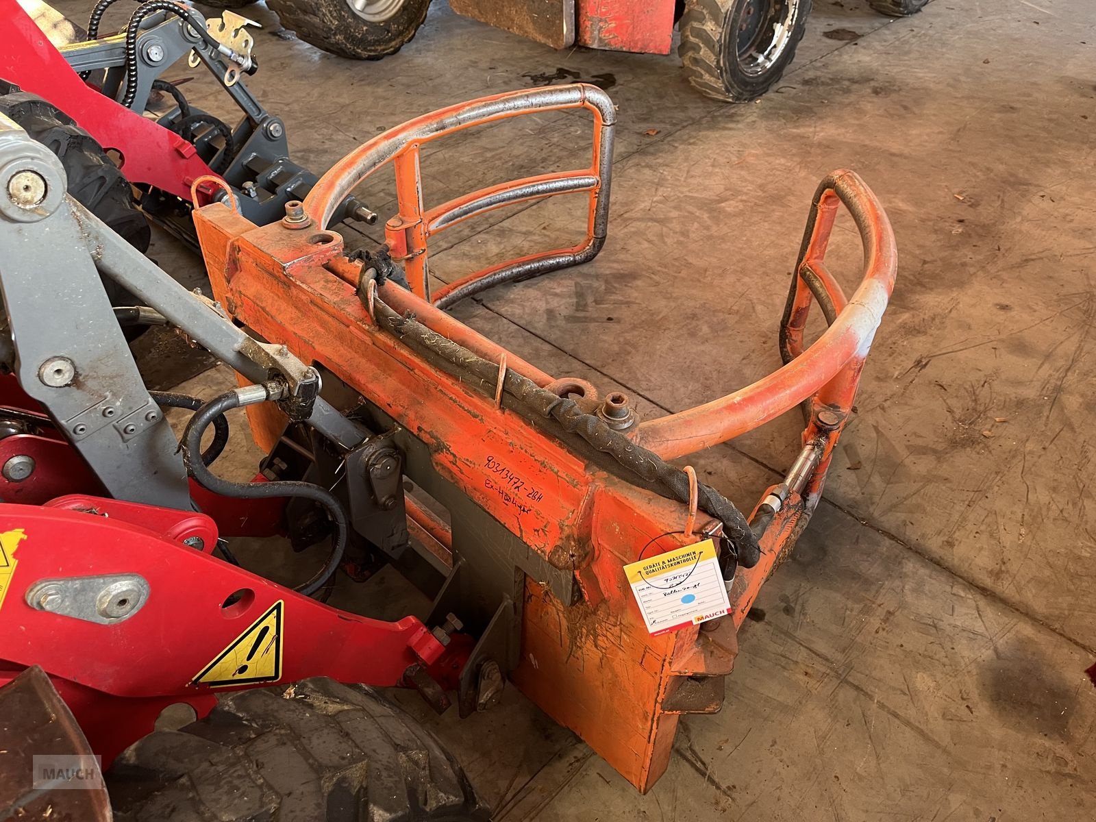 Ladeschaufel van het type Sonstige Ballenzange Weidemann MV, Gebrauchtmaschine in Burgkirchen (Foto 3)