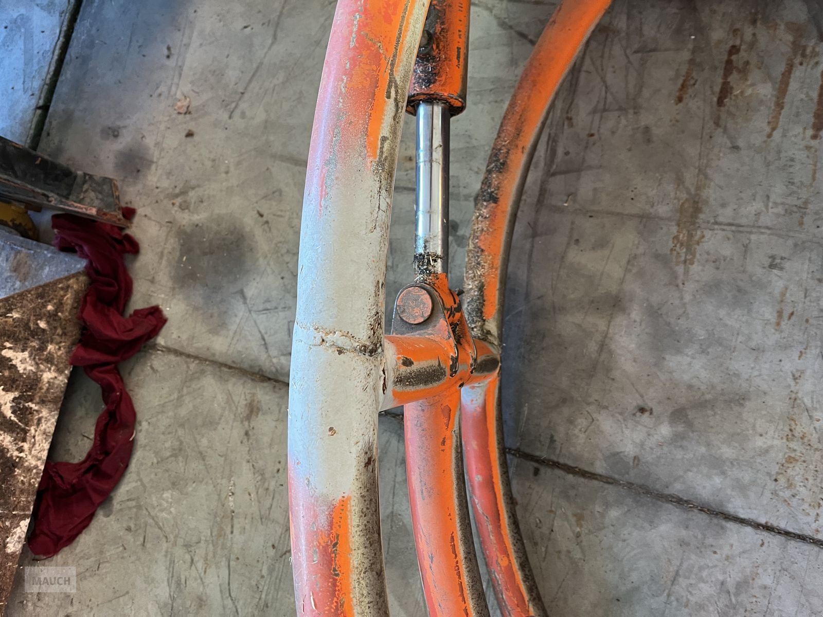 Ladeschaufel van het type Sonstige Ballenzange Weidemann MV, Gebrauchtmaschine in Burgkirchen (Foto 5)