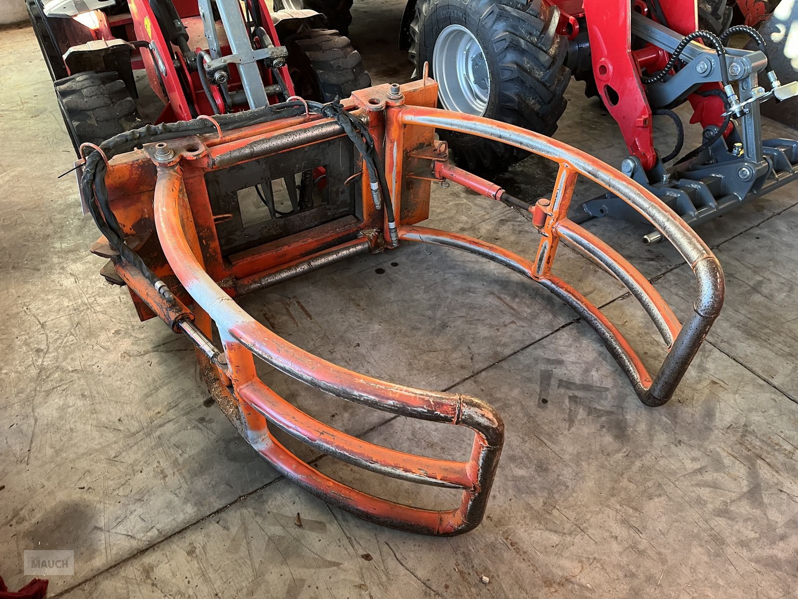 Ladeschaufel van het type Sonstige Ballenzange Weidemann MV, Gebrauchtmaschine in Burgkirchen (Foto 1)