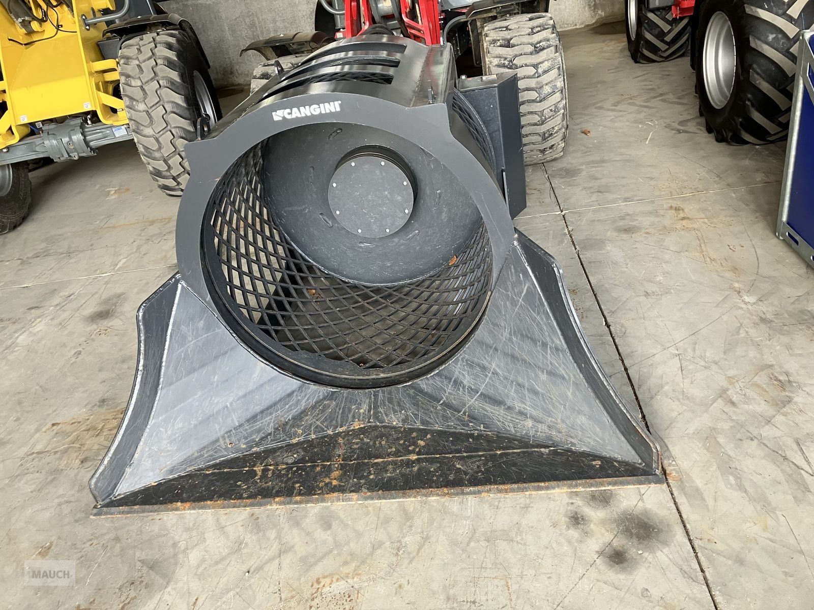 Ladeschaufel Türe ait Sonstige Cangini Siebtrommel, Vorführmaschine içinde Burgkirchen (resim 3)