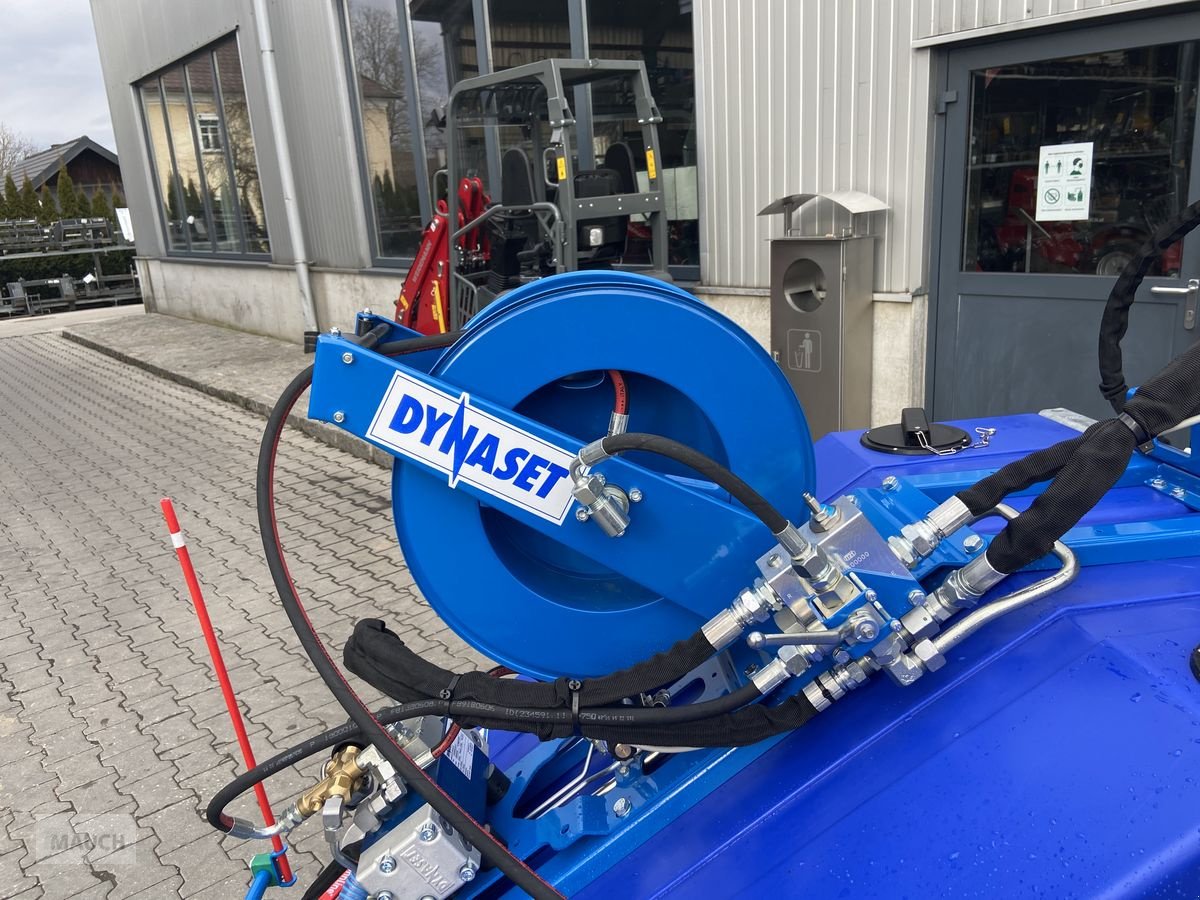 Ladeschaufel des Typs Sonstige Dynaset Hochdruckreinger für Hof/Rad/Telelader, Neumaschine in Burgkirchen (Bild 9)