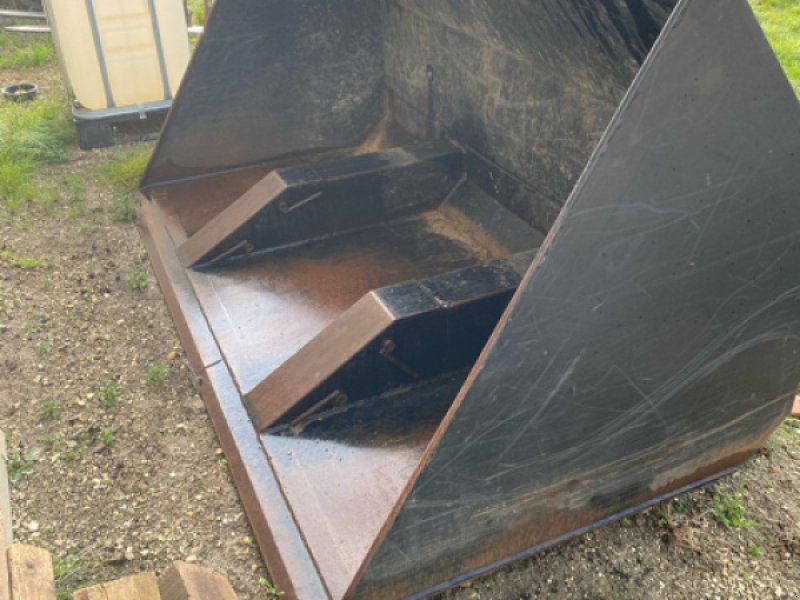 Ladeschaufel typu Sonstige Godet à déversement ., Gebrauchtmaschine w VERT TOULON (Zdjęcie 1)