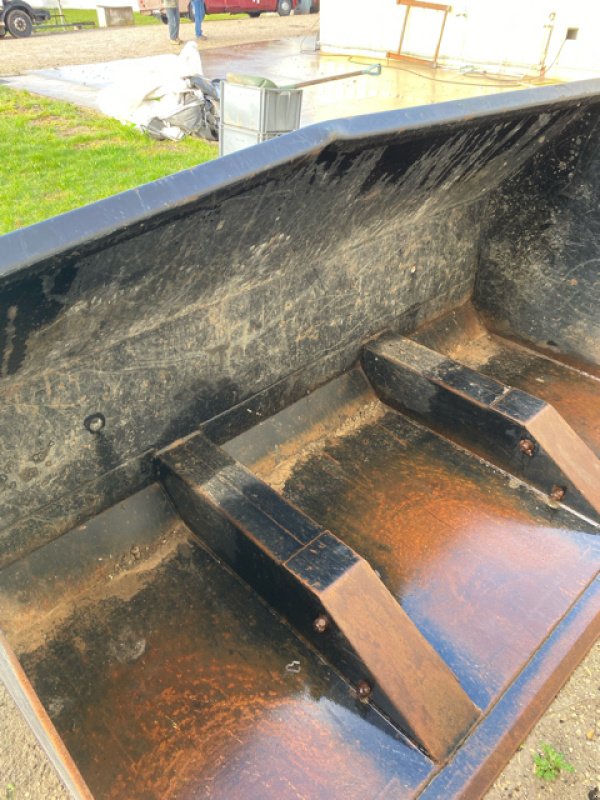 Ladeschaufel typu Sonstige Godet à déversement ., Gebrauchtmaschine v VERT TOULON (Obrázek 4)