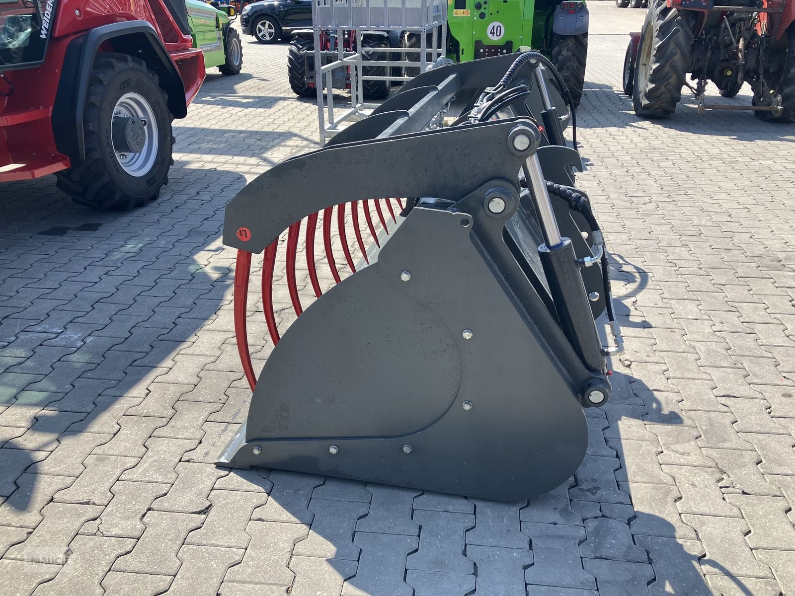 Ladeschaufel of the type Sonstige Greifschaufel 2400mm, Gebrauchtmaschine in Burgkirchen (Picture 3)