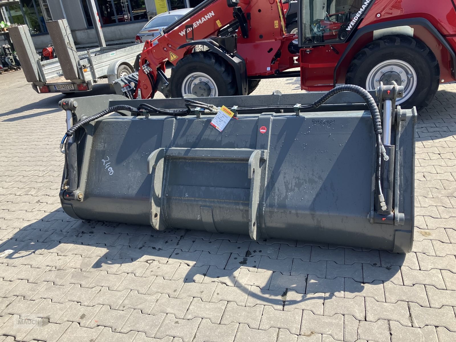 Ladeschaufel of the type Sonstige Greifschaufel 2400mm, Gebrauchtmaschine in Burgkirchen (Picture 2)