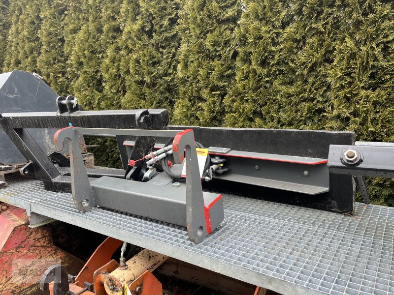 Ladeschaufel типа Sonstige Gummischieber 1600mm hydraulisch, Gebrauchtmaschine в Burgkirchen (Фотография 1)