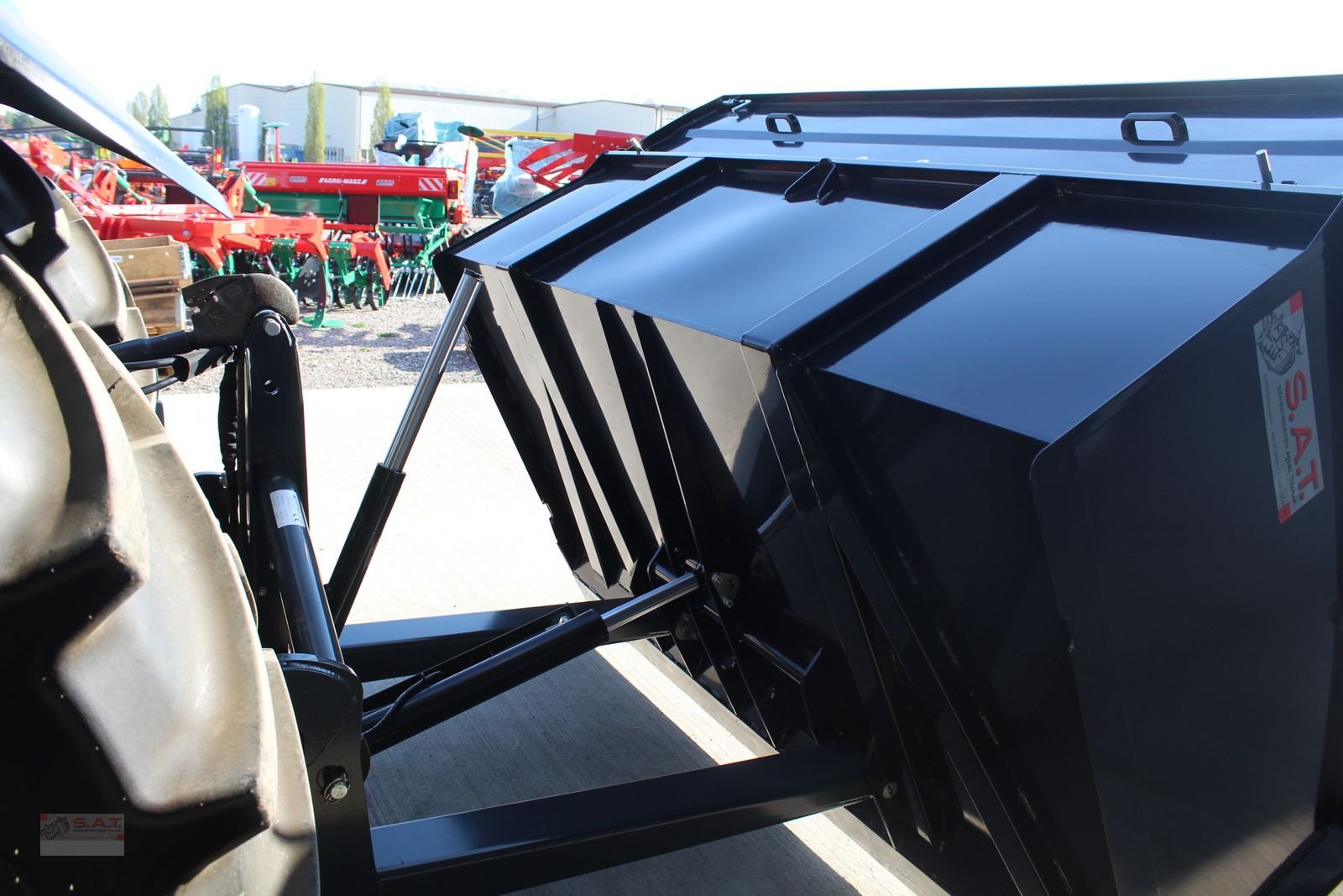 Ladeschaufel des Typs Sonstige Heckschaufel-3 Aufnahmen-NEU-Kippmulde, Neumaschine in Eberschwang (Bild 16)