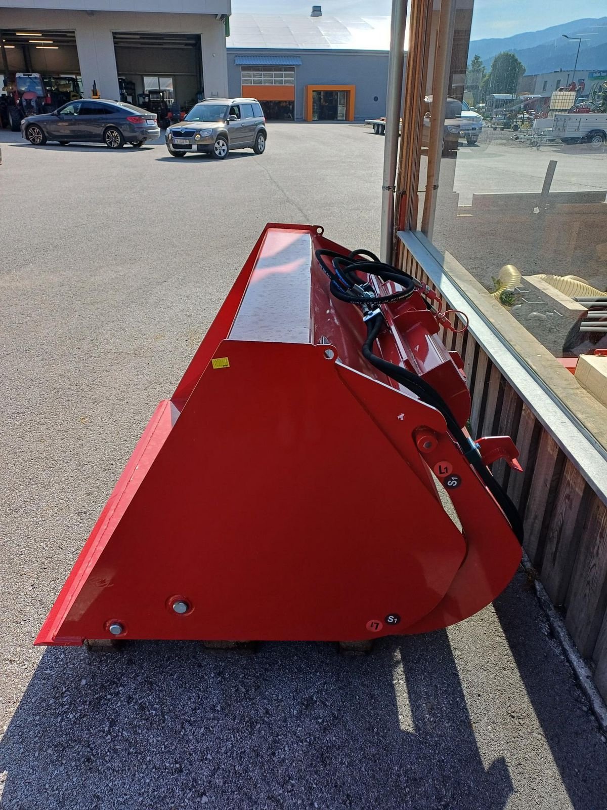 Ladeschaufel des Typs Sonstige Hochkippschaufel 1,35m mit Schäfferaufnahme, Neumaschine in Tamsweg (Bild 7)