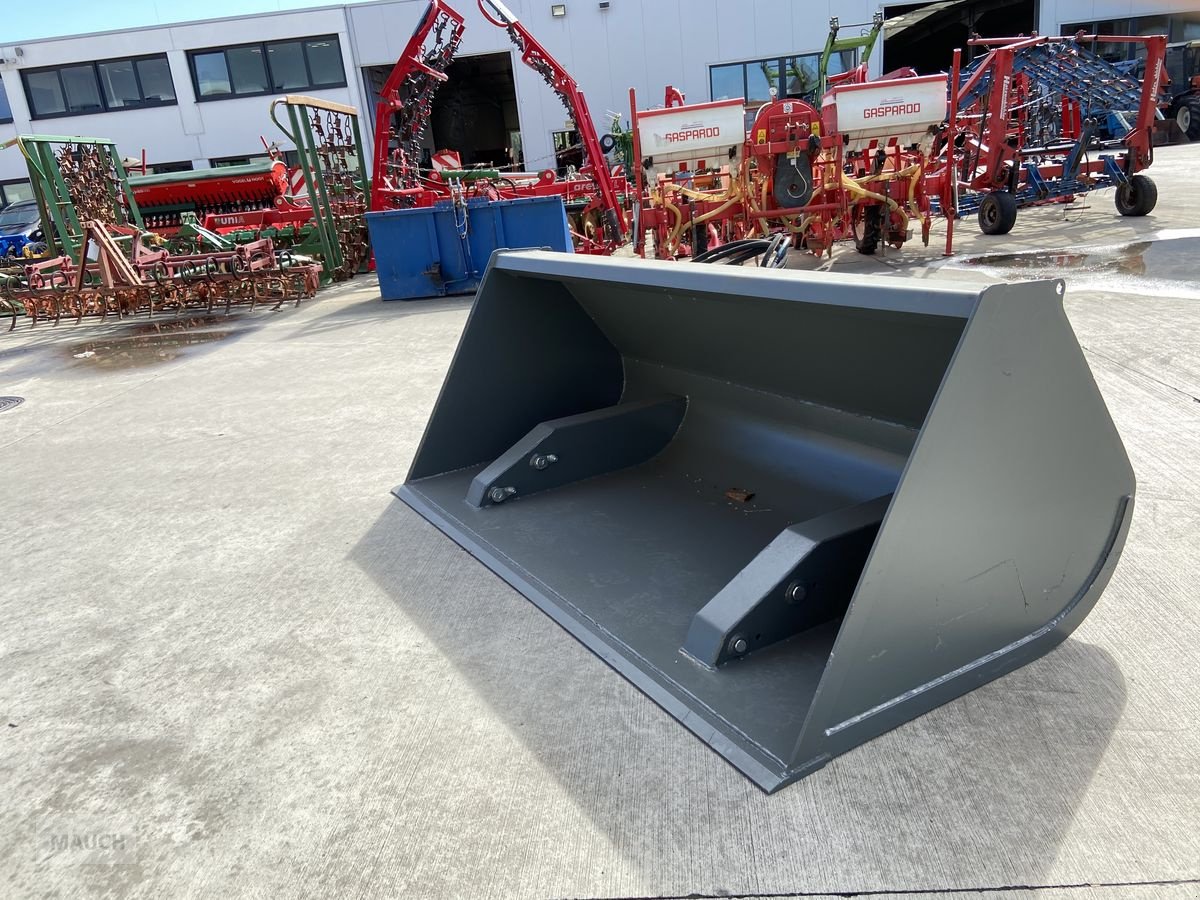 Ladeschaufel des Typs Sonstige Hochkippschaufel für Hoflader Frontlader usw, Neumaschine in Burgkirchen (Bild 1)