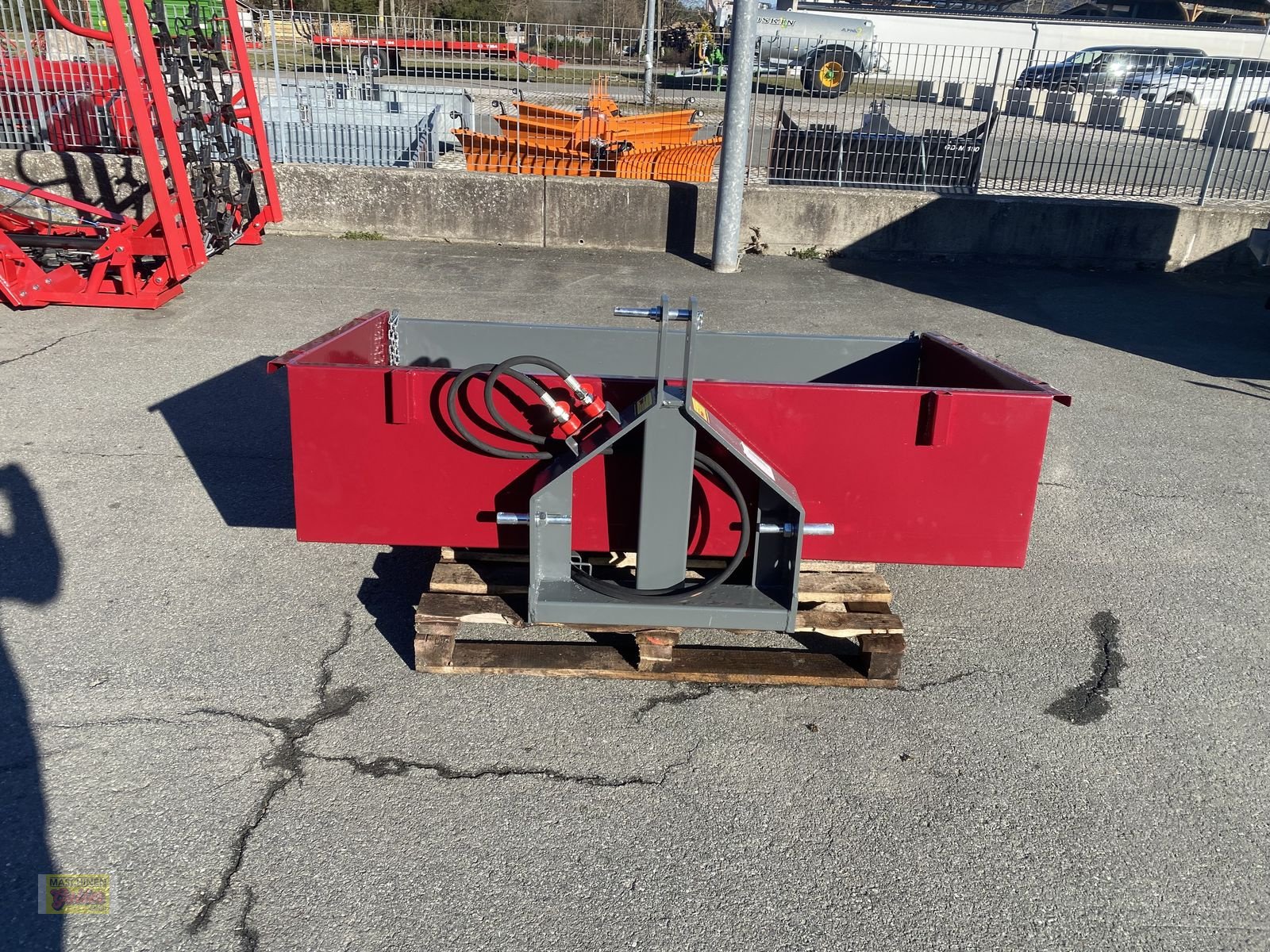 Ladeschaufel des Typs Sonstige Kippmulde ECO 180 hydr.  Tiefe 100cm, Neumaschine in Kötschach (Bild 5)