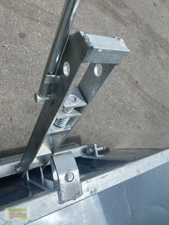 Ladeschaufel des Typs Sonstige Kippschaufel mechanisch verzinkt, B=160cm, Neumaschine in Kötschach (Bild 15)