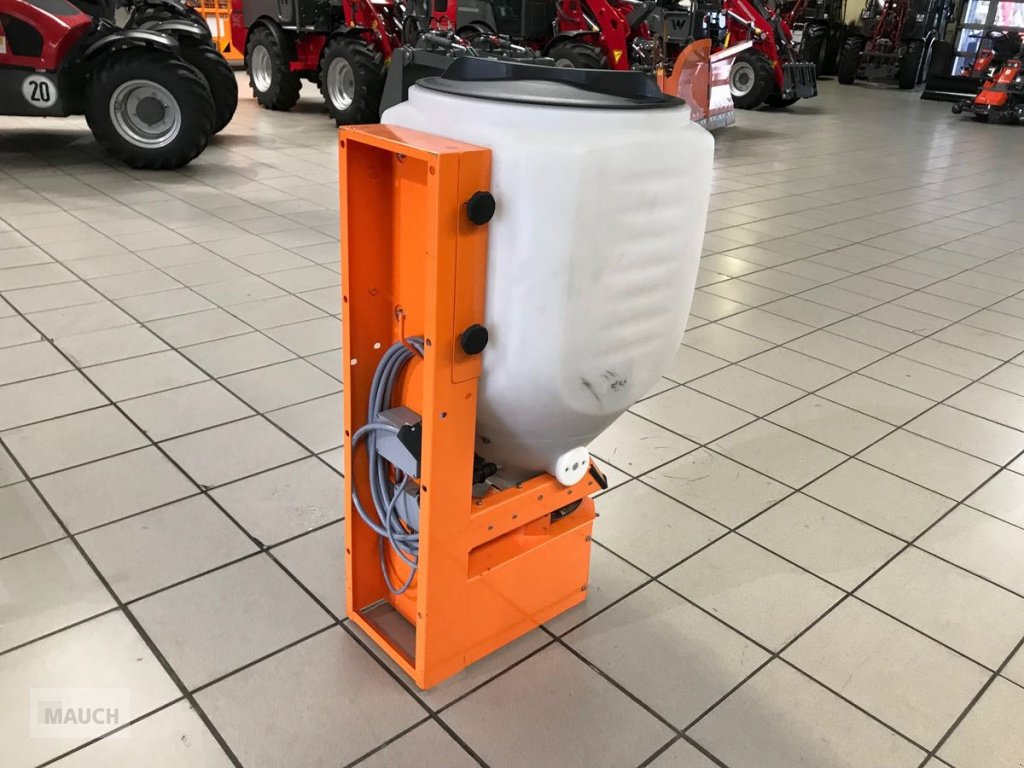 Ladeschaufel des Typs Sonstige Lehner Salzstreuer 110l / 170l, Neumaschine in Burgkirchen (Bild 2)