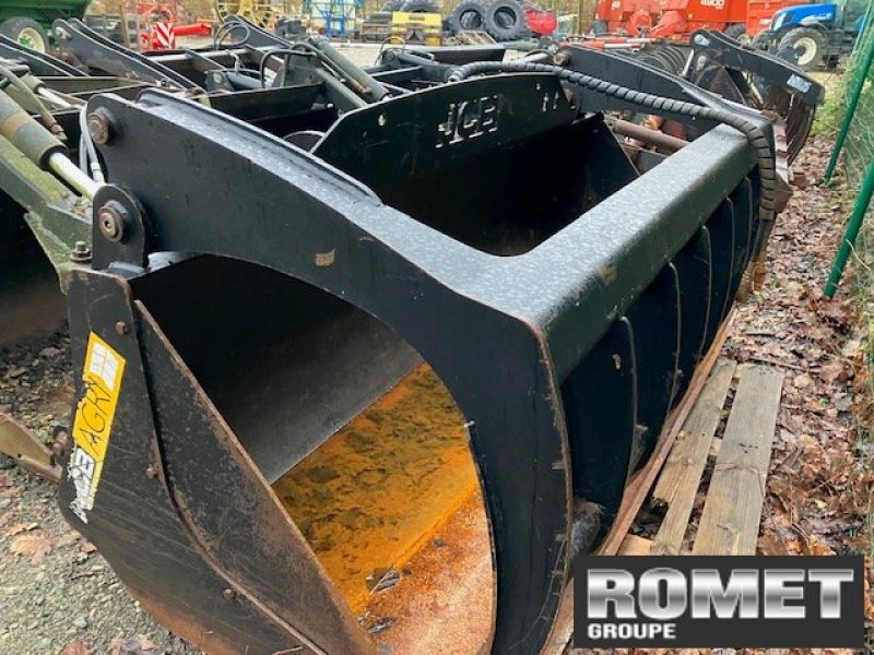 Ladeschaufel des Typs Sonstige Non-renseigné, Gebrauchtmaschine in Gennes sur glaize (Bild 2)