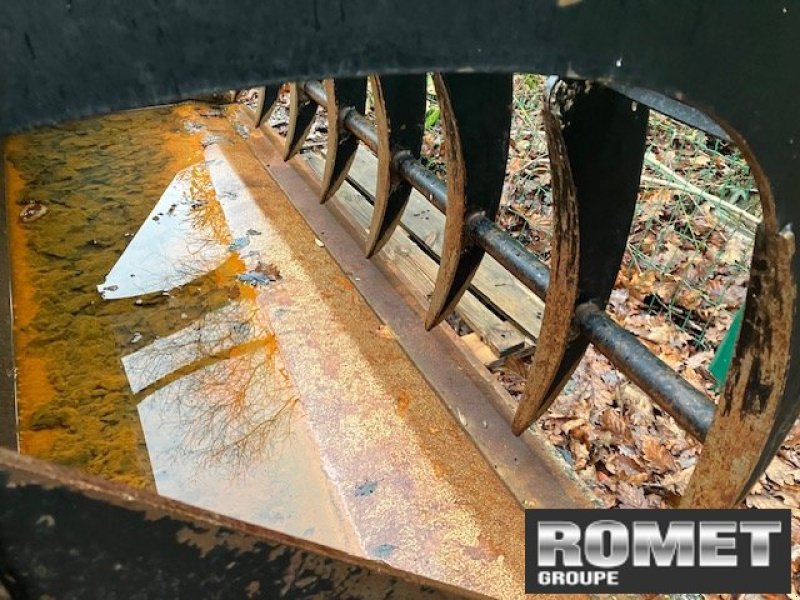 Ladeschaufel des Typs Sonstige Non-renseigné, Gebrauchtmaschine in Gennes sur glaize (Bild 3)