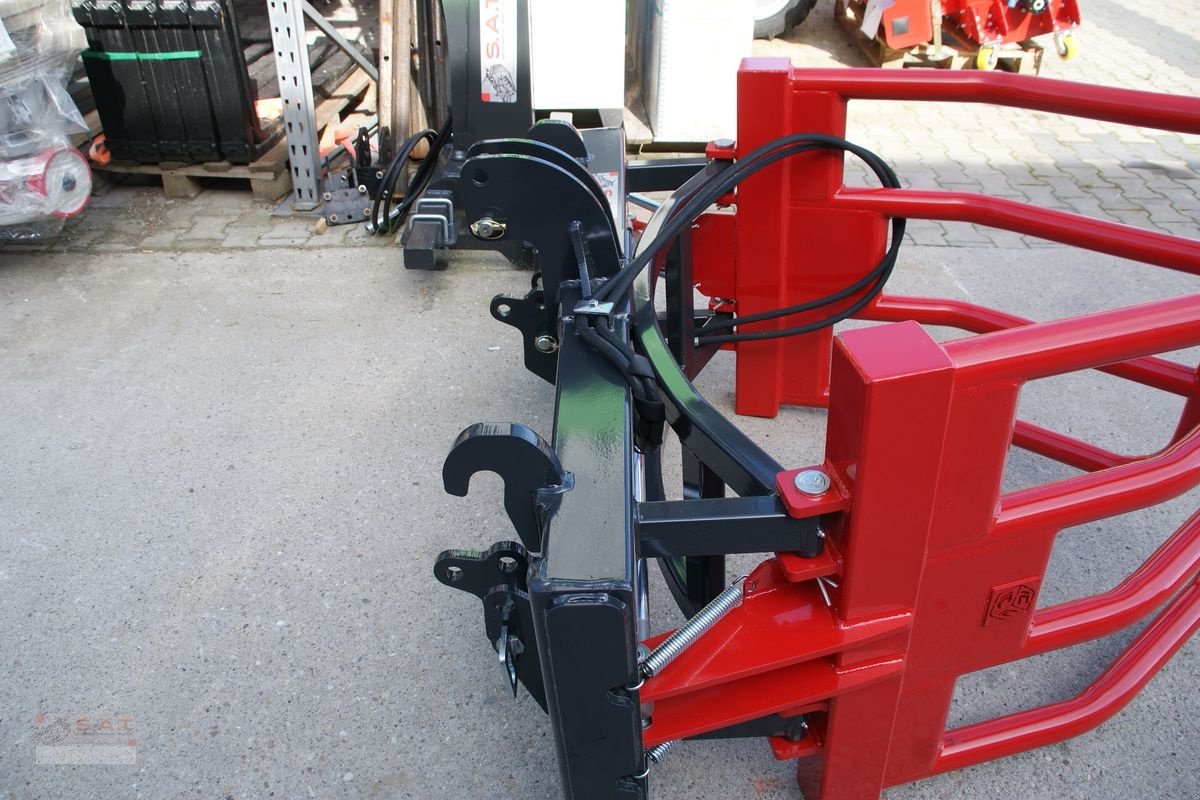 Ladeschaufel des Typs Sonstige Rundballenzange AKTION, Neumaschine in Eberschwang (Bild 5)