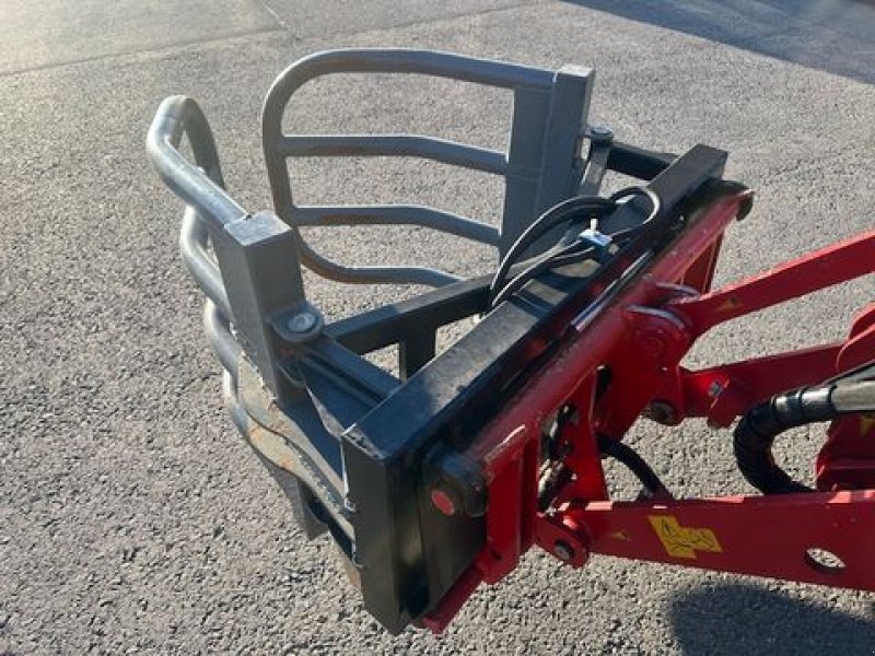 Ladeschaufel Türe ait Sonstige Rundballenzange hydraulisch Euro, gebraucht, Gebrauchtmaschine içinde Tamsweg (resim 4)