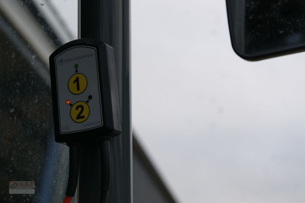 Ladeschaufel of the type Sonstige SAT-Einfütterschaufel-Futterverteiler-Neu, Neumaschine in Eberschwang (Picture 19)