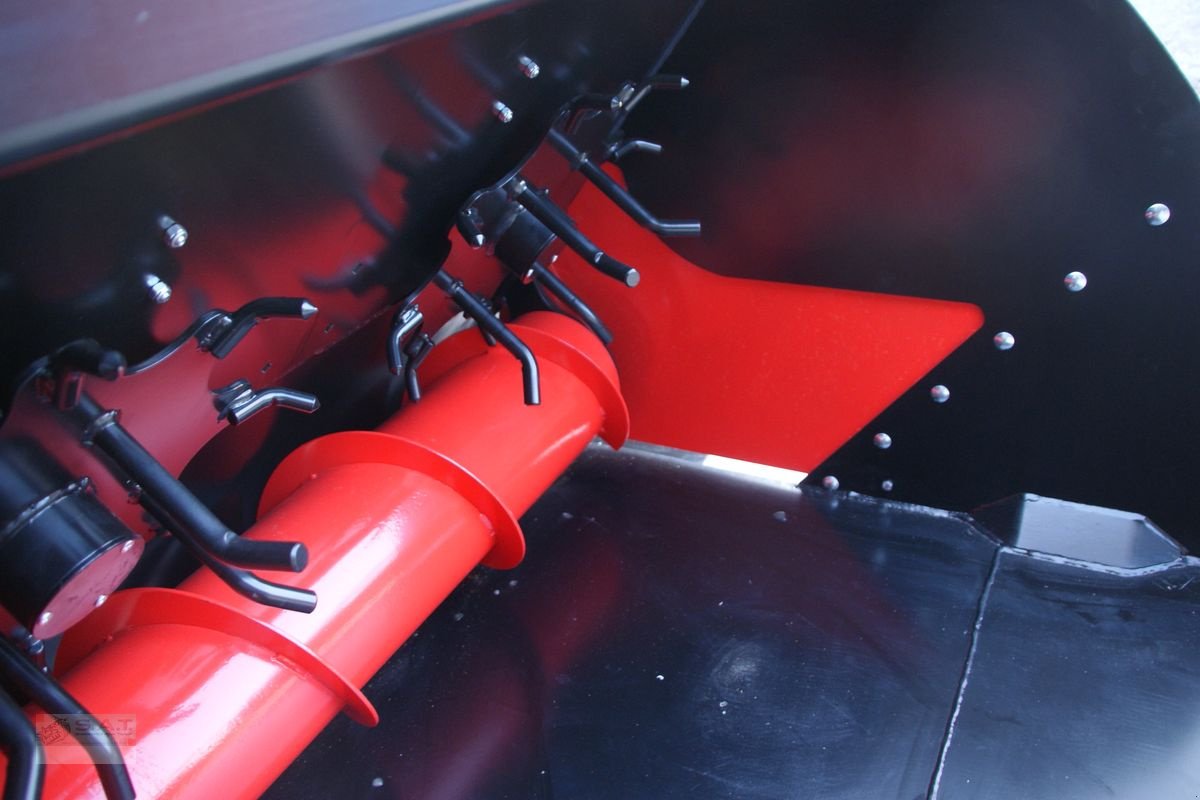 Ladeschaufel of the type Sonstige SAT-Einfütterschaufel-Futterverteiler-Neu, Neumaschine in Eberschwang (Picture 11)