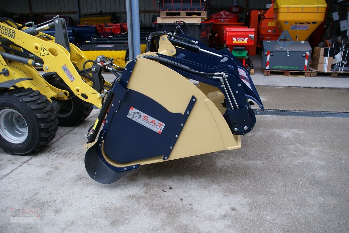 Ladeschaufel of the type Sonstige SAT-Einfütterschaufel-Futterverteiler-Neu, Neumaschine in Eberschwang (Picture 2)