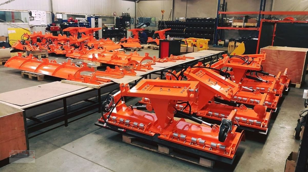 Ladeschaufel des Typs Sonstige SAT-Scheeschilder Economy/Kommunal, Neumaschine in Eberschwang (Bild 13)