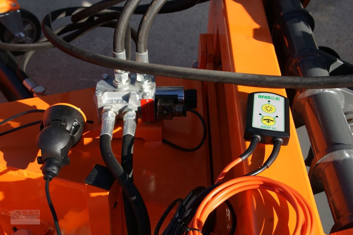 Ladeschaufel des Typs Sonstige SAT-Scheeschilder Economy/Kommunal, Neumaschine in Eberschwang (Bild 9)