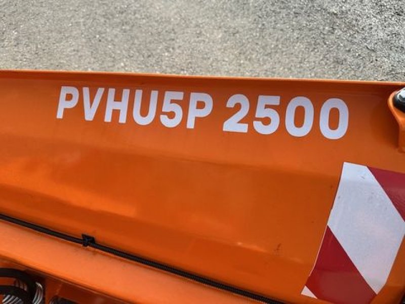 Ladeschaufel des Typs Sonstige Schneepflug Vario 2,50m Euro und Dreipunkt, Neumaschine in Tamsweg (Bild 22)