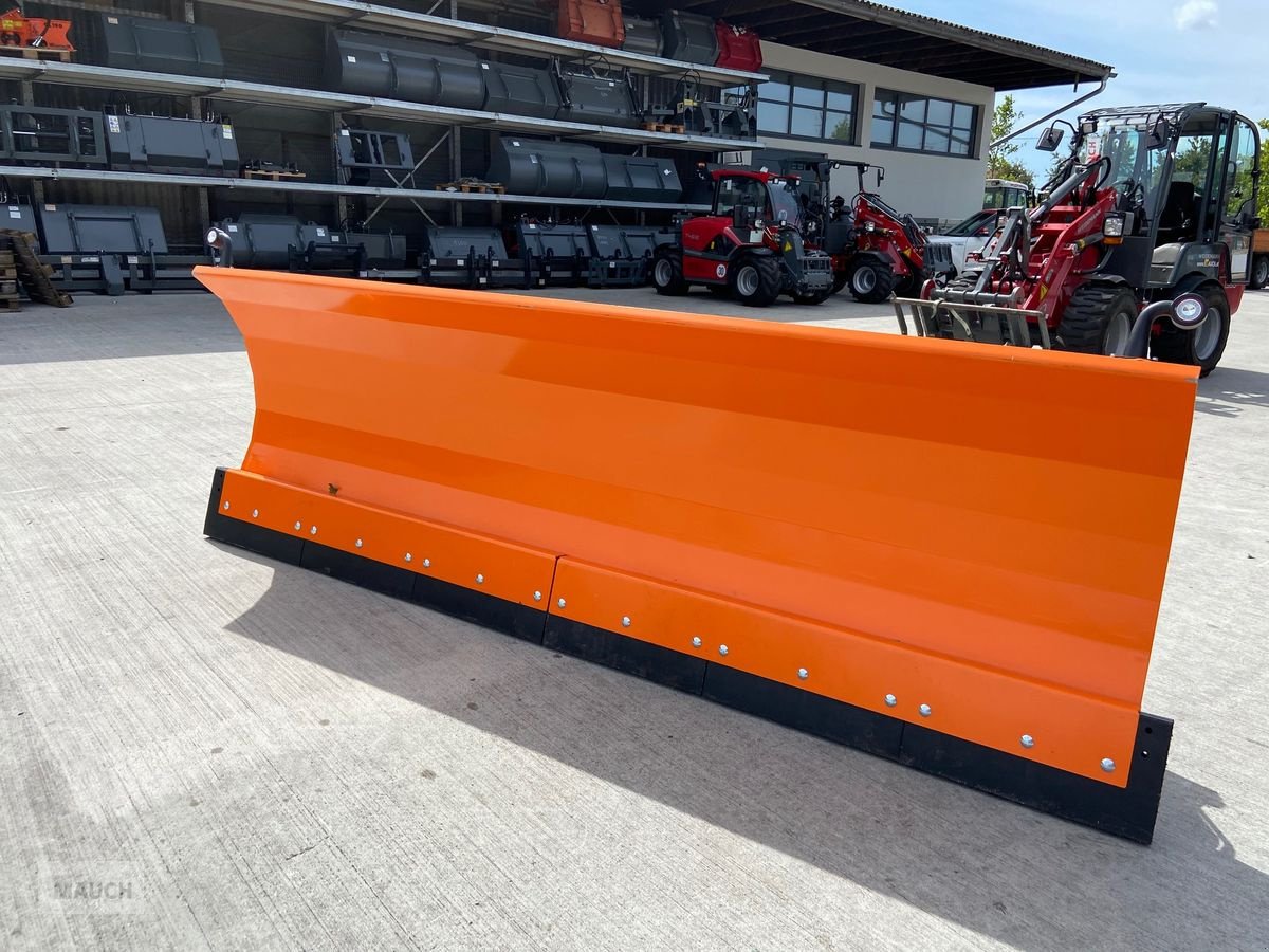 Ladeschaufel des Typs Sonstige Schneeschild, Neumaschine in Burgkirchen (Bild 1)