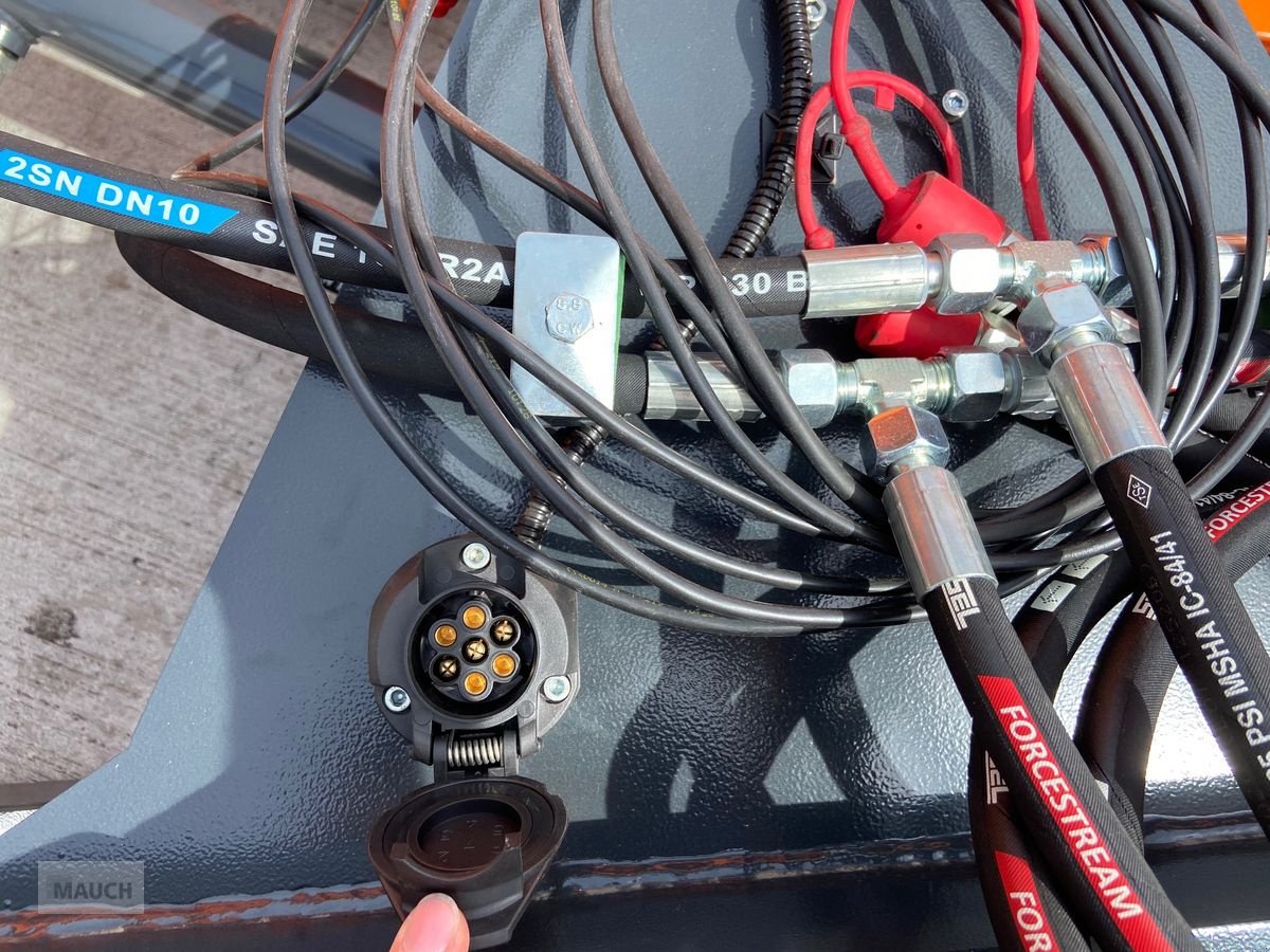 Ladeschaufel des Typs Sonstige Schneeschild, Neumaschine in Burgkirchen (Bild 7)