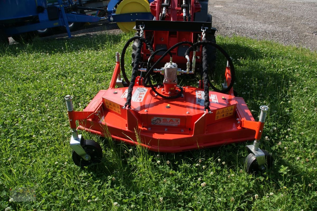 Ladeschaufel des Typs Sonstige Sichelmähwerk für Hoflader 1,50 m, Neumaschine in Eberschwang (Bild 3)