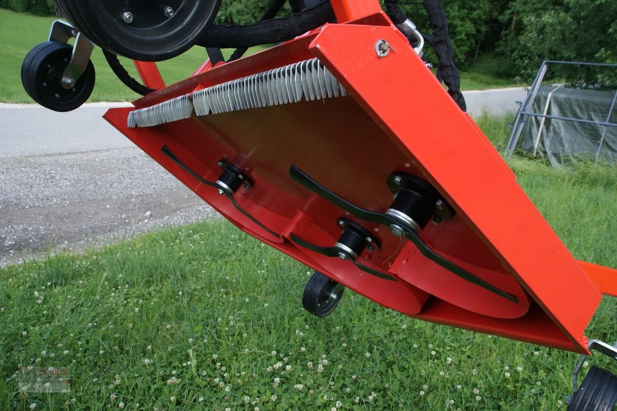 Ladeschaufel des Typs Sonstige Sichelmähwerk für Hoflader 1,50 m, Neumaschine in Eberschwang (Bild 10)