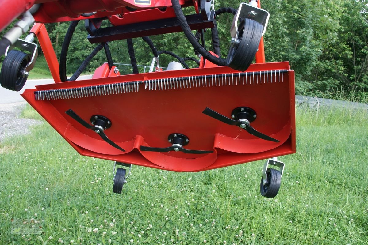 Ladeschaufel des Typs Sonstige Sichelmähwerk für Hoflader 1,50 m, Neumaschine in Eberschwang (Bild 9)
