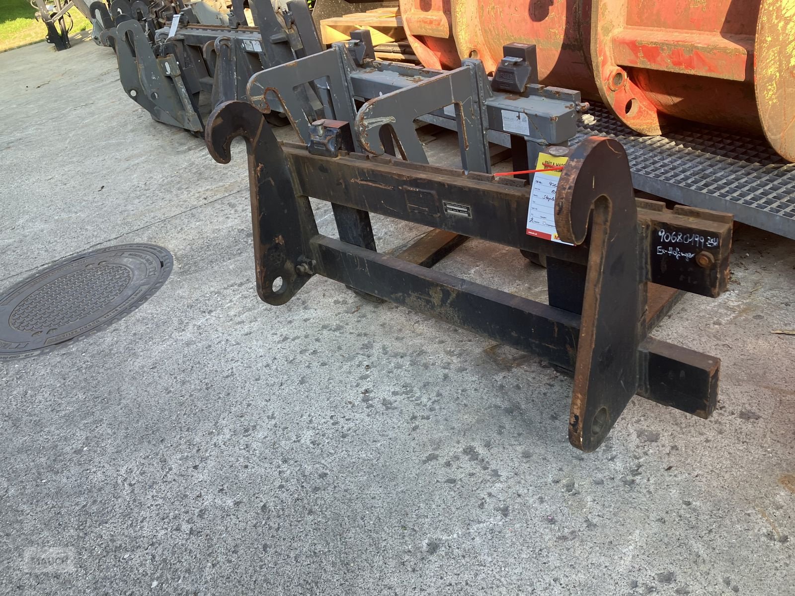 Ladeschaufel typu Sonstige Staplergabel mit Liebherr Aufnahme, Gebrauchtmaschine v Burgkirchen (Obrázek 3)