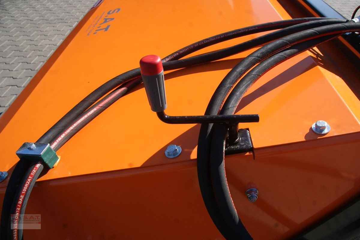 Ladeschaufel des Typs Sonstige Talex Twister 1800-Kehrschaufel, Neumaschine in Eberschwang (Bild 10)