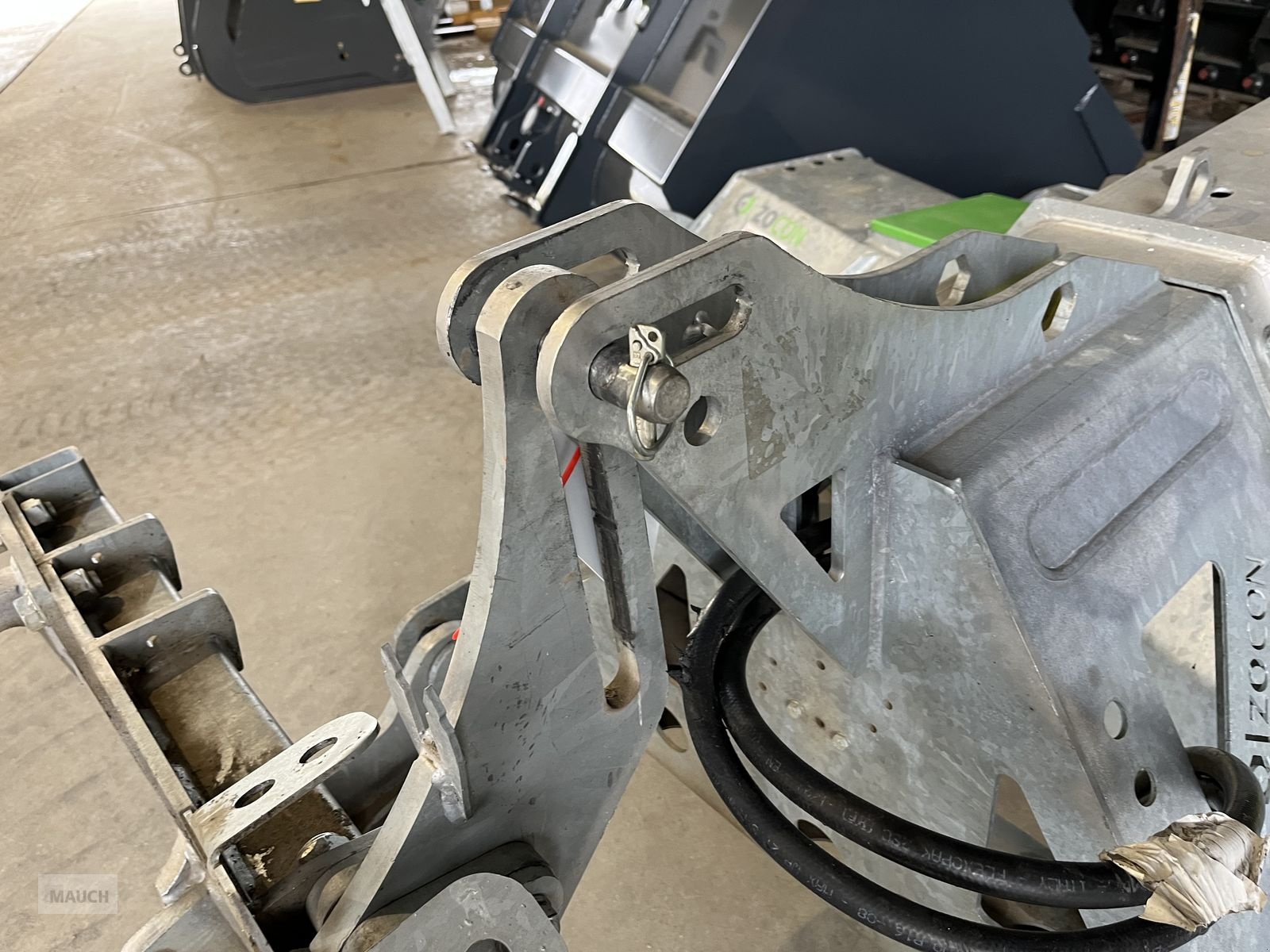 Ladeschaufel типа Sonstige Zocon Kehrmaschine VM-240 Dreipunkt, Gebrauchtmaschine в Burgkirchen (Фотография 11)