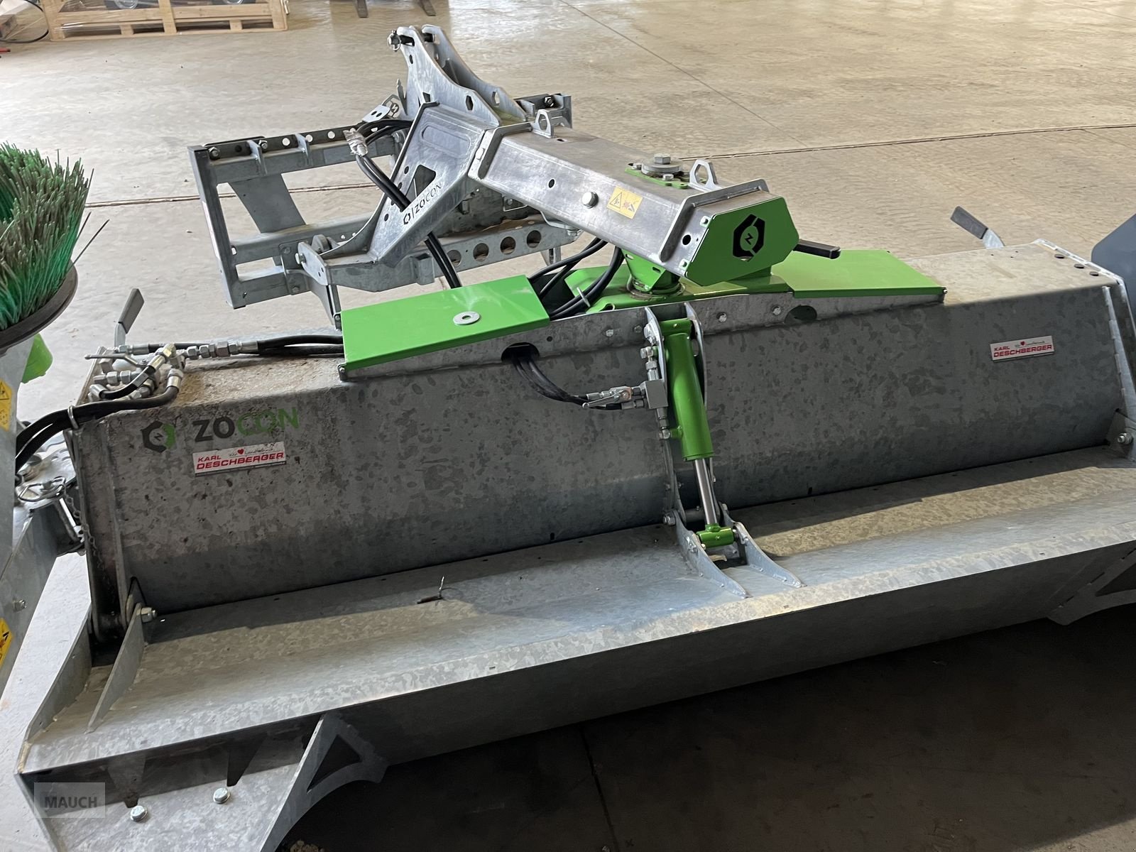 Ladeschaufel типа Sonstige Zocon Kehrmaschine VM-240 Dreipunkt, Gebrauchtmaschine в Burgkirchen (Фотография 8)