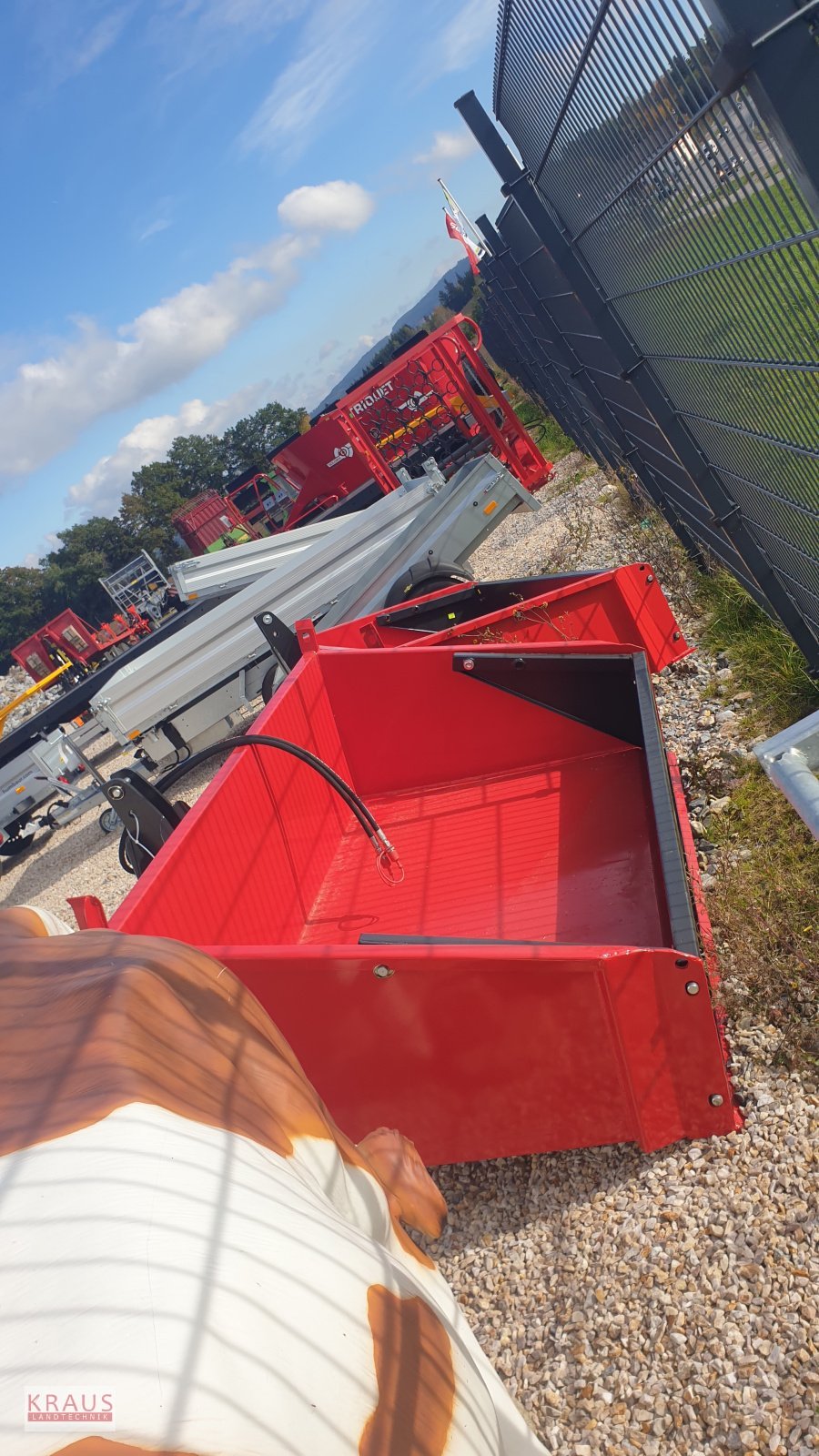 Ladeschaufel of the type stekro Kippmulden, Neumaschine in Geiersthal (Picture 3)