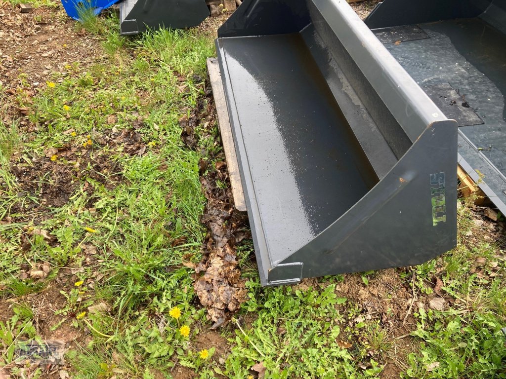 Ladeschaufel of the type Stoll 1,74 m, Neumaschine in Salching bei Straubing (Picture 1)