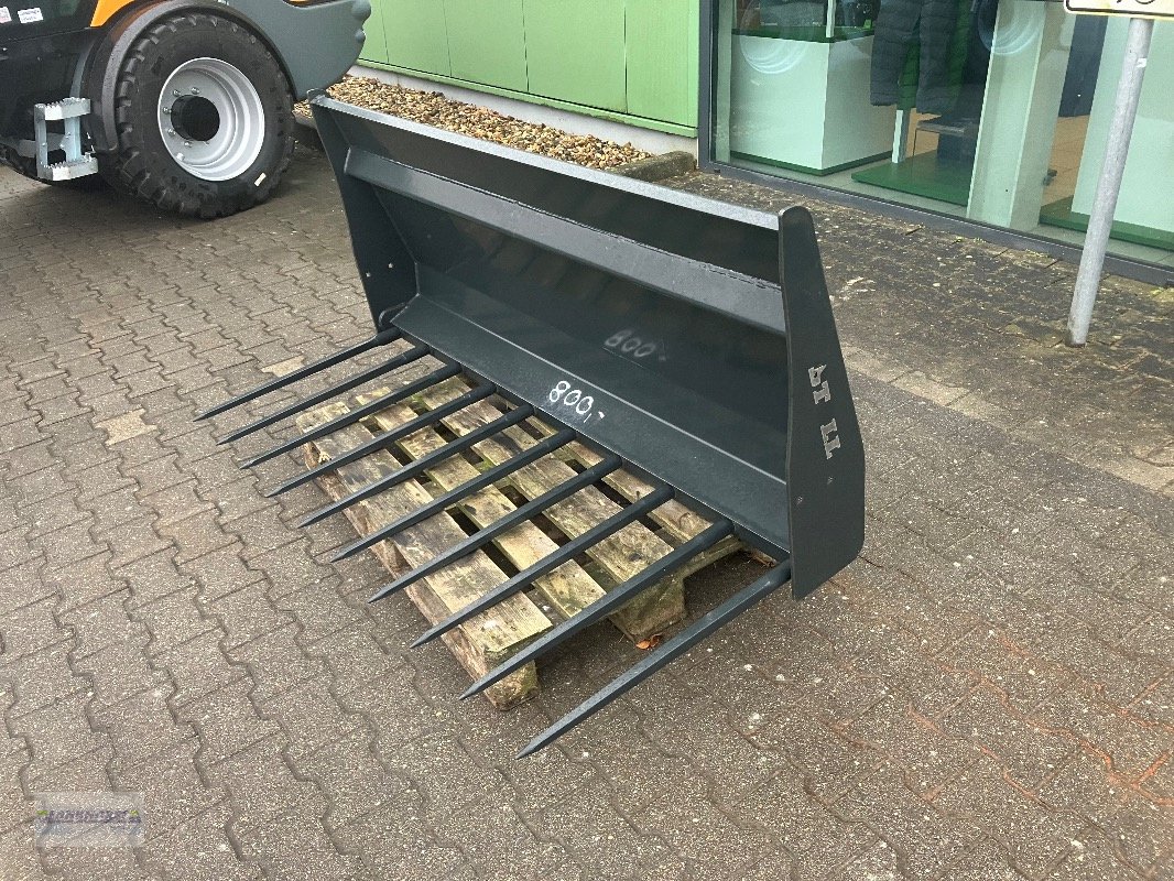 Ladeschaufel des Typs Stoll DUNGGABEL 1,75 M H, Neumaschine in Aurich (Bild 1)