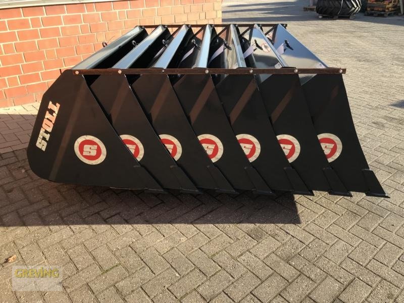 Ladeschaufel of the type Stoll Robust U 190MH, Neumaschine in Nottuln (Picture 4)