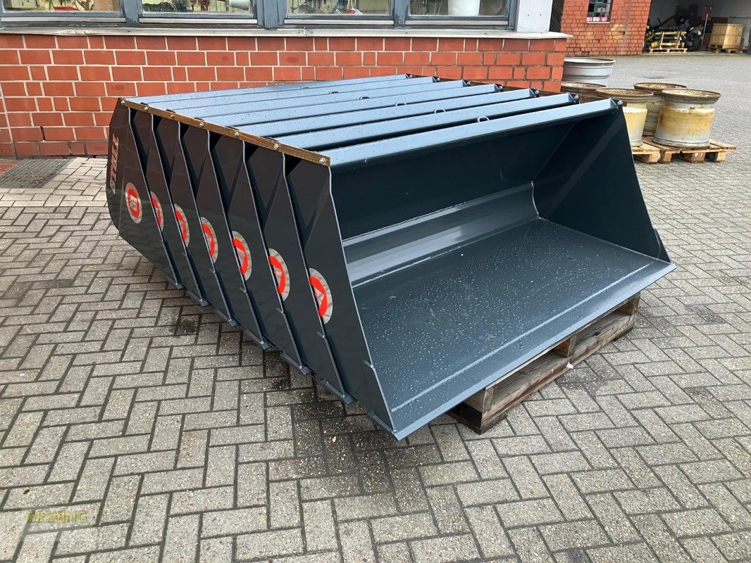 Ladeschaufel des Typs Stoll Robust U 2,05, Neumaschine in Nottuln (Bild 3)