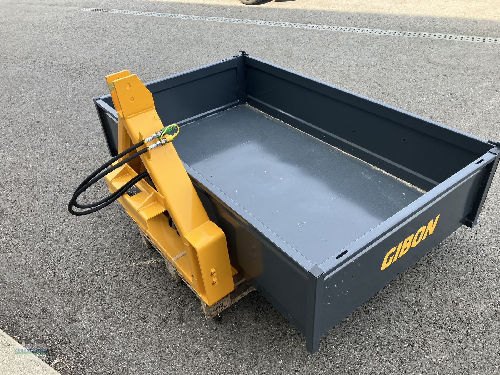 Ladeschaufel Türe ait Uniforest Gibon 200/125, Neumaschine içinde Pettenbach (resim 3)