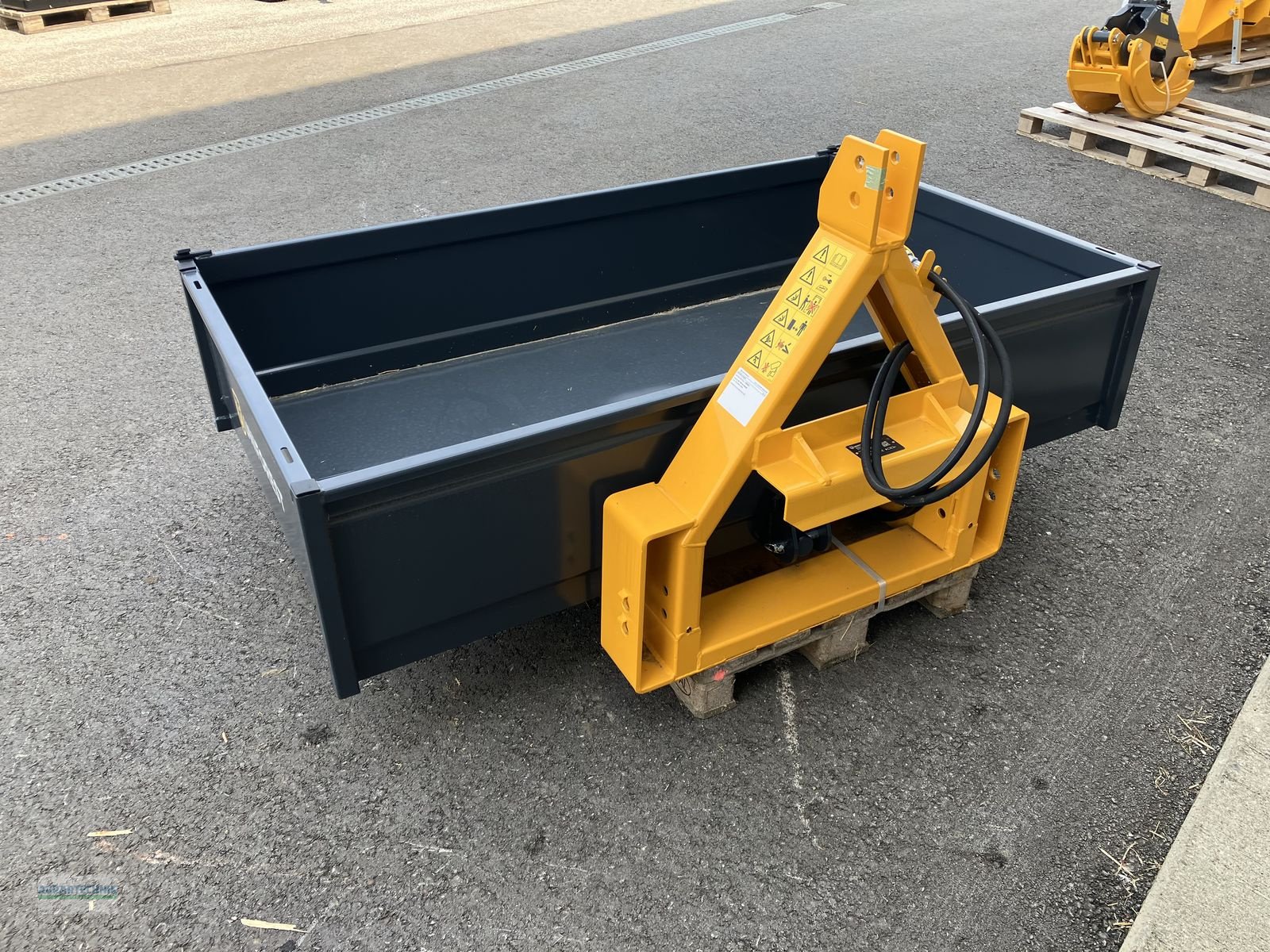 Ladeschaufel Türe ait Uniforest Gibon 200/125, Neumaschine içinde Pettenbach (resim 5)