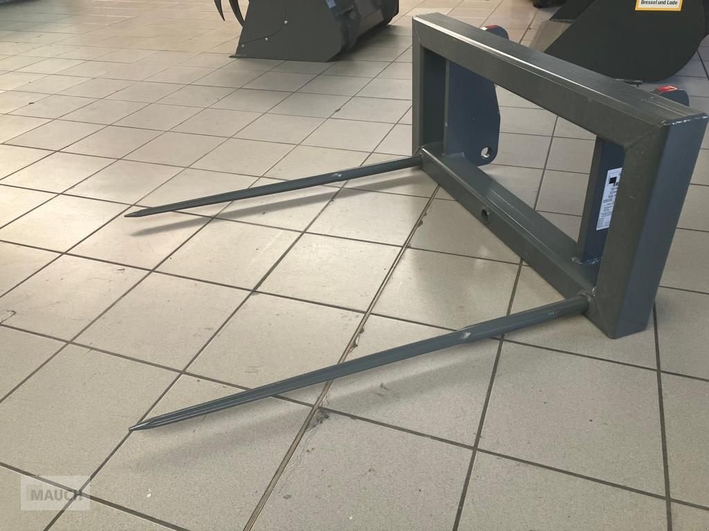 Ladeschaufel a típus Weidemann  Ballenspieß, Neumaschine ekkor: Burgkirchen (Kép 3)