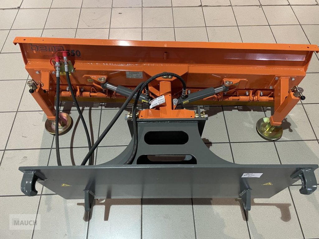 Ladeschaufel des Typs Weidemann  Bema 550 / 1850mm mit Euro Aufnahme, Neumaschine in Burgkirchen (Bild 4)