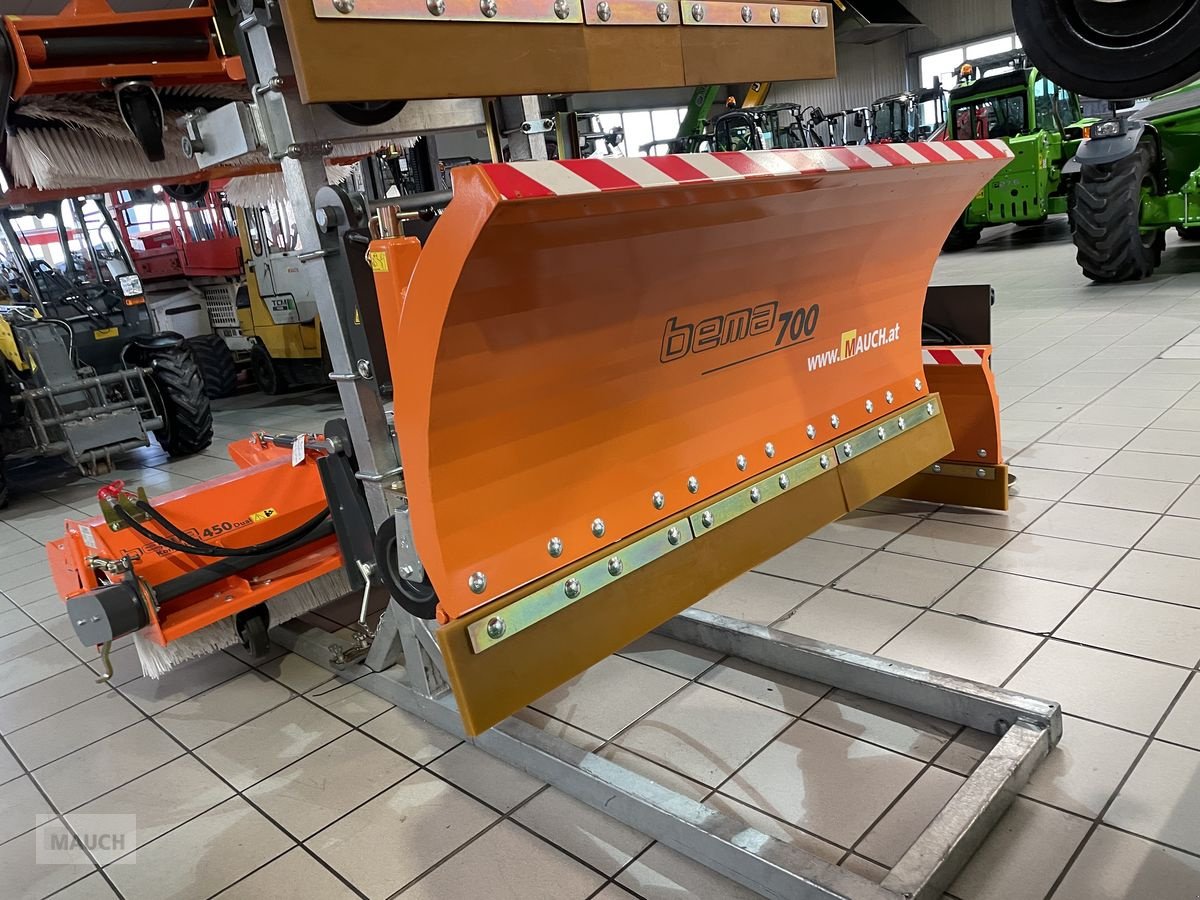 Ladeschaufel des Typs Weidemann  Bema Schneeschild  700 / 1550mm breit mit HV, Neumaschine in Burgkirchen (Bild 5)