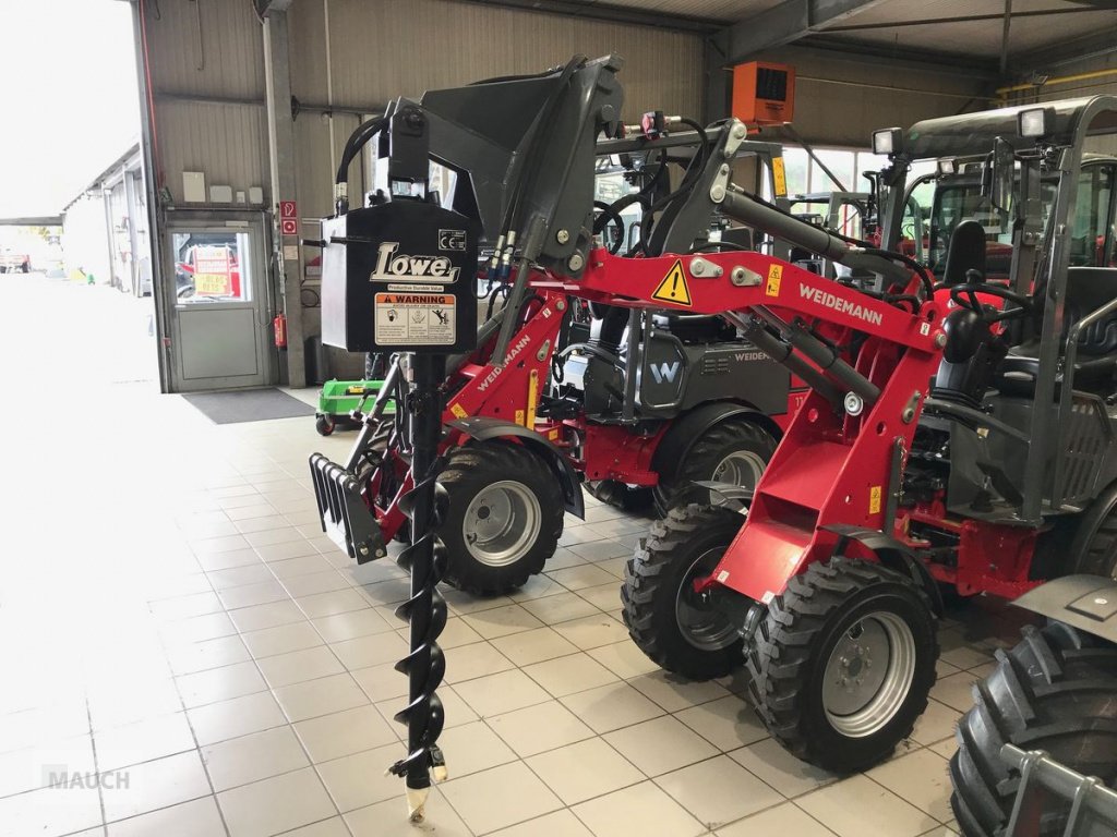 Ladeschaufel typu Weidemann  Erdbohrer mit Untersetzungsgetriebe, Neumaschine v Burgkirchen (Obrázek 1)