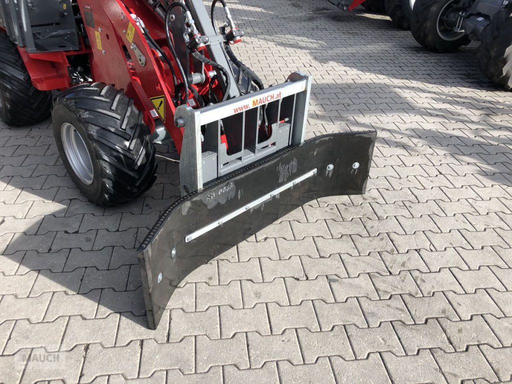 Ladeschaufel a típus Weidemann  Gummischieber, Neumaschine ekkor: Burgkirchen (Kép 1)