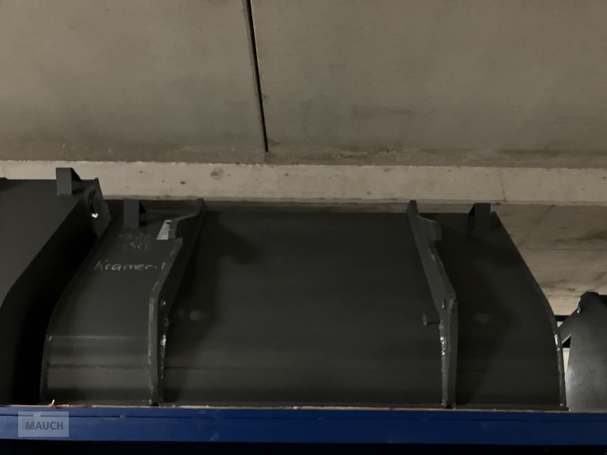 Ladeschaufel des Typs Weidemann  Leichtgutschaufel 1600mm mit Kramer Aufnahme, Neumaschine in Burgkirchen (Bild 3)